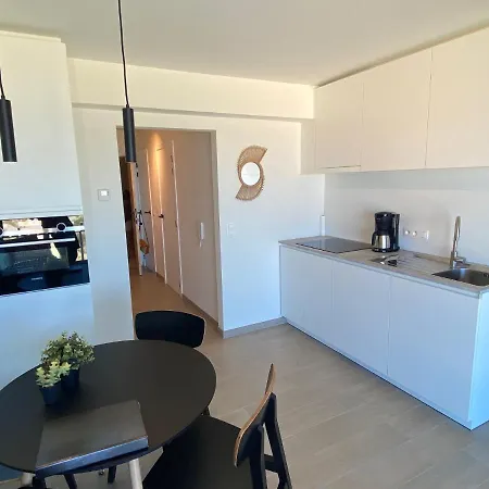 Appartement Cabien Zeedijk Oostduinkerke Extérieur photo